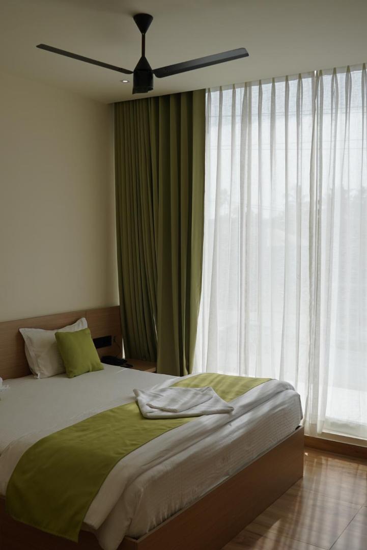Dn Hotel Kochi Exteriér fotografie